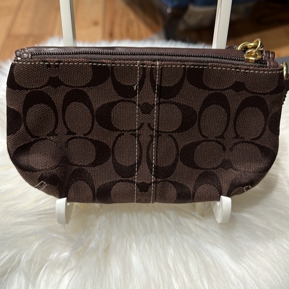 Coach Signature Wristlet Chocolate Brown EUC - Picture 4 of 12